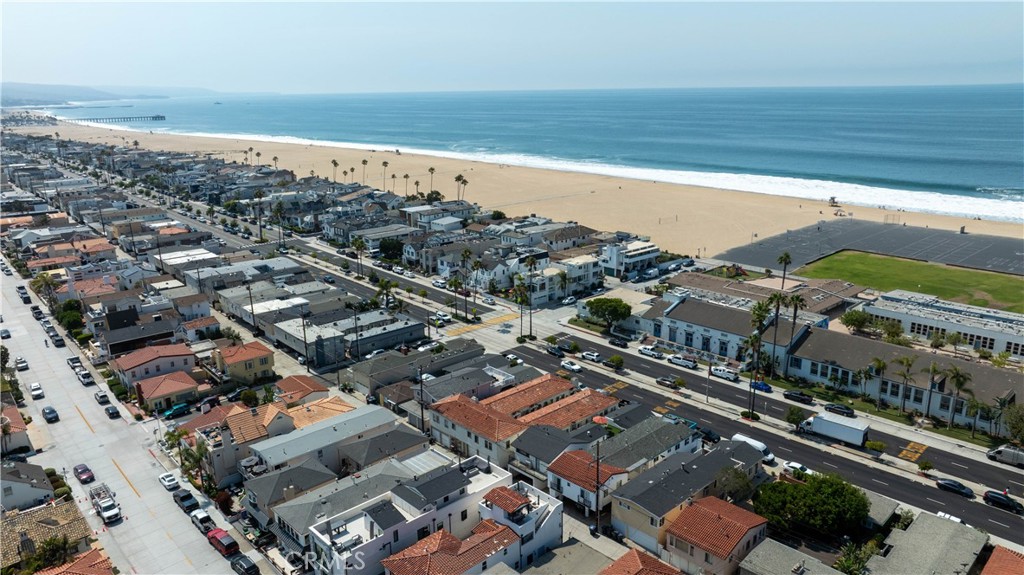 1324 W Balboa Boulevard