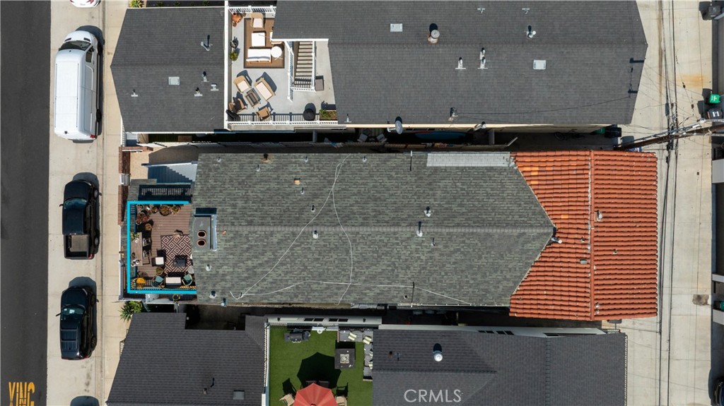 1324 W Balboa Boulevard