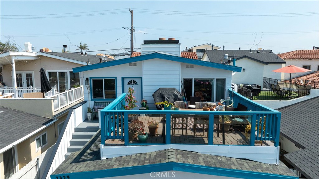 1324 W Balboa Boulevard