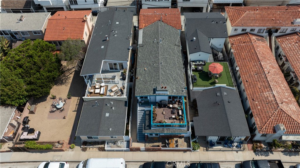 1324 W Balboa Boulevard