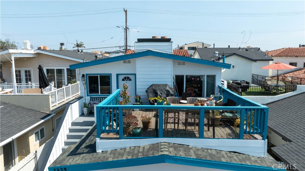 1324 W Balboa Boulevard