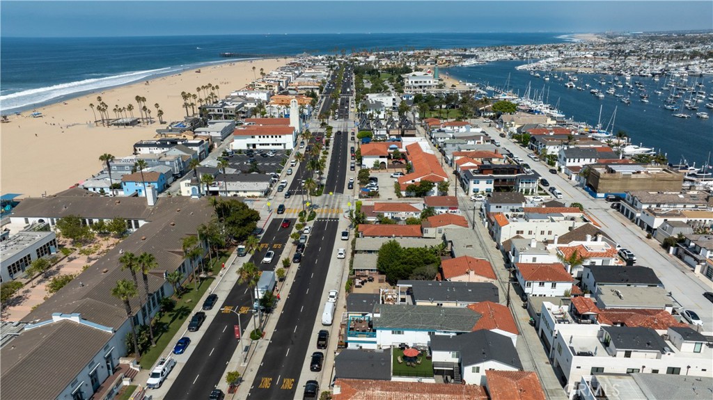 1324 W Balboa Boulevard