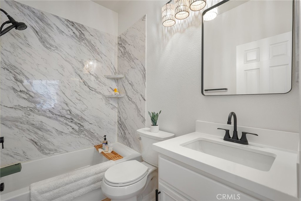 5125 E Paddington Court D