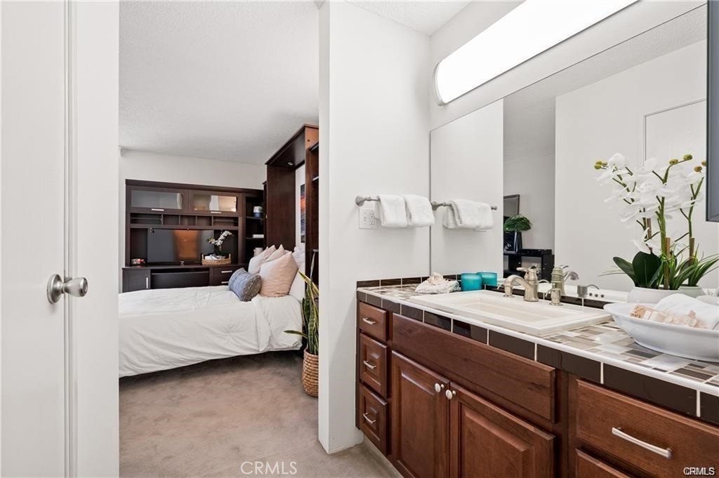 1750 E Ocean Boulevard 603