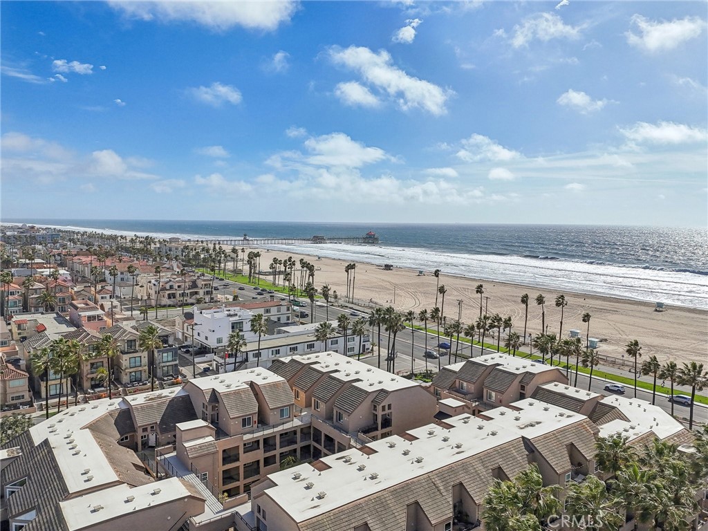 1200 Pacific Coast 423