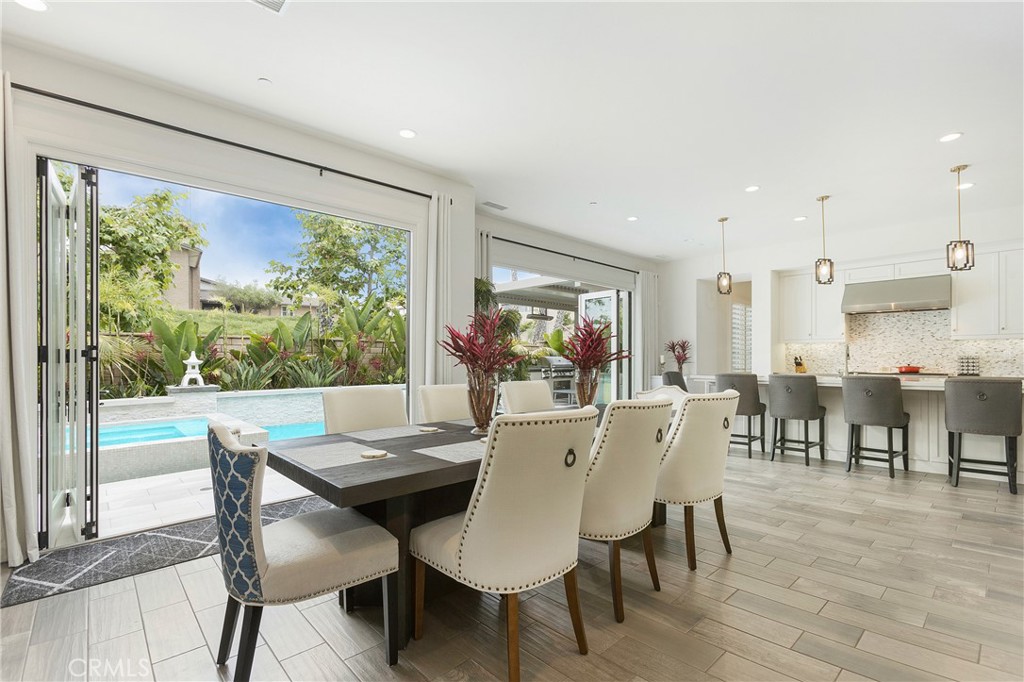 115 Via Bellas Artes