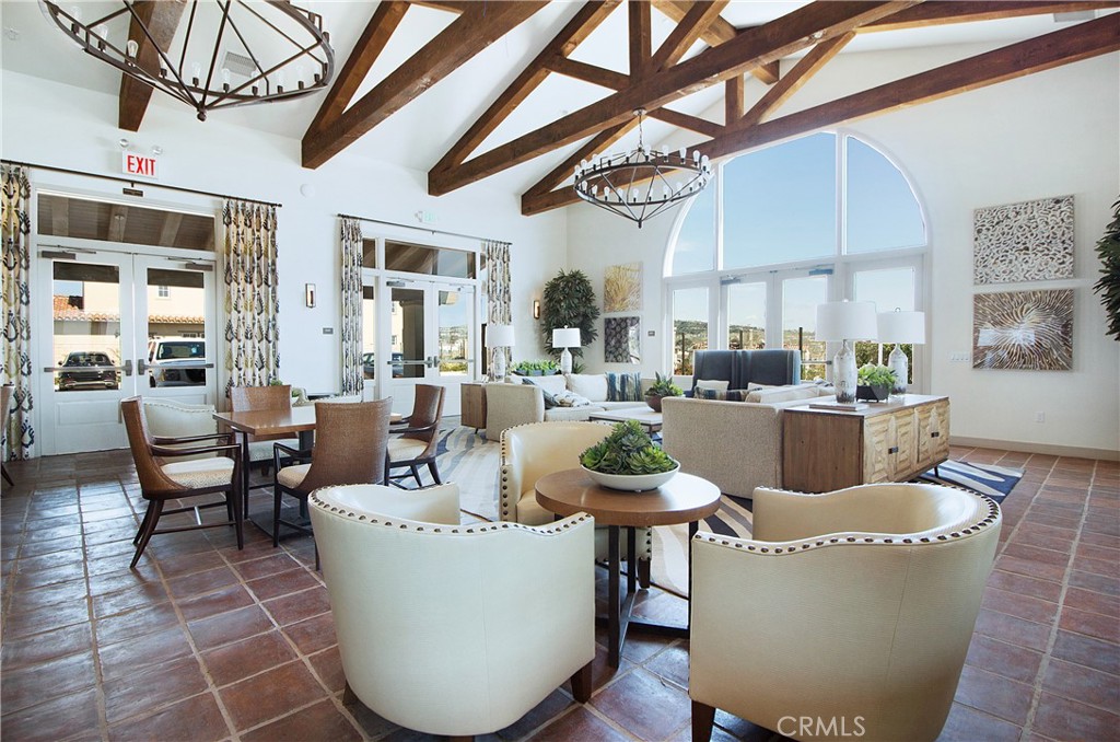 115 Via Bellas Artes