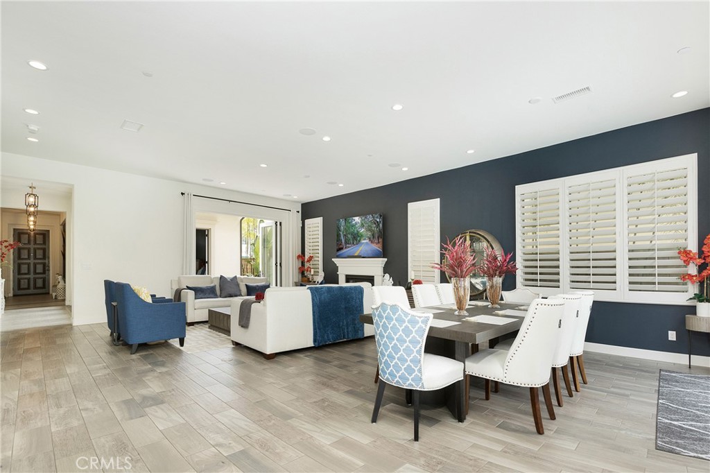 115 Via Bellas Artes