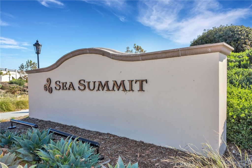 115 Via Bellas Artes