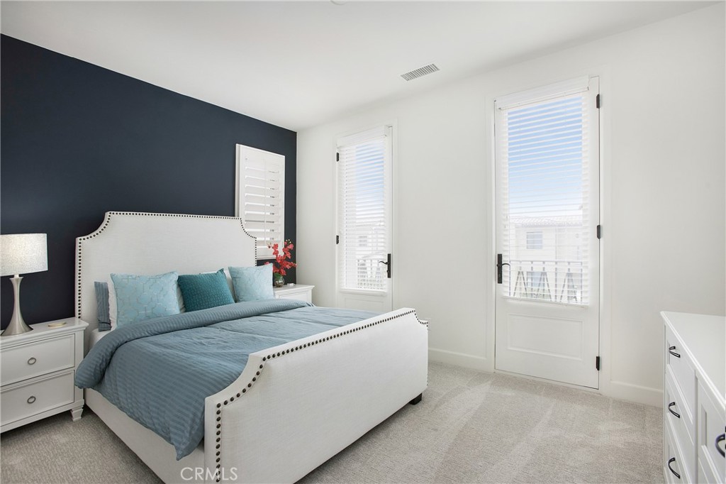 115 Via Bellas Artes