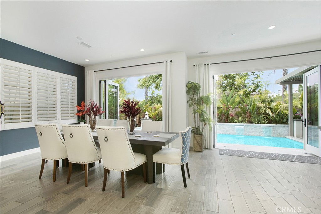 115 Via Bellas Artes