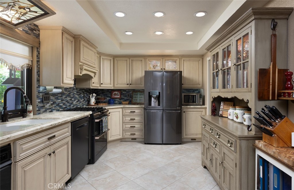 1522 Deerfoot Drive