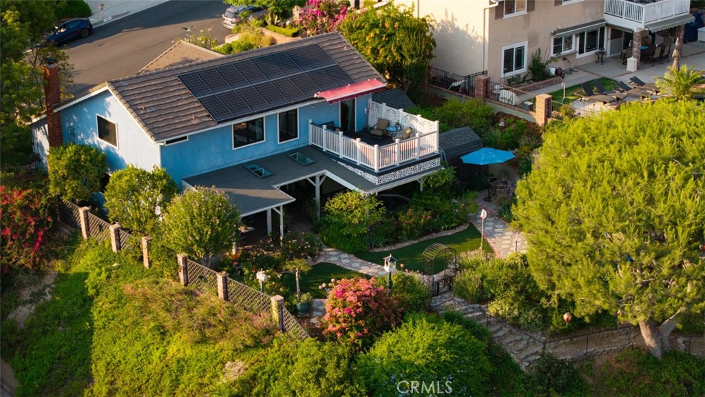 1522 Deerfoot Drive