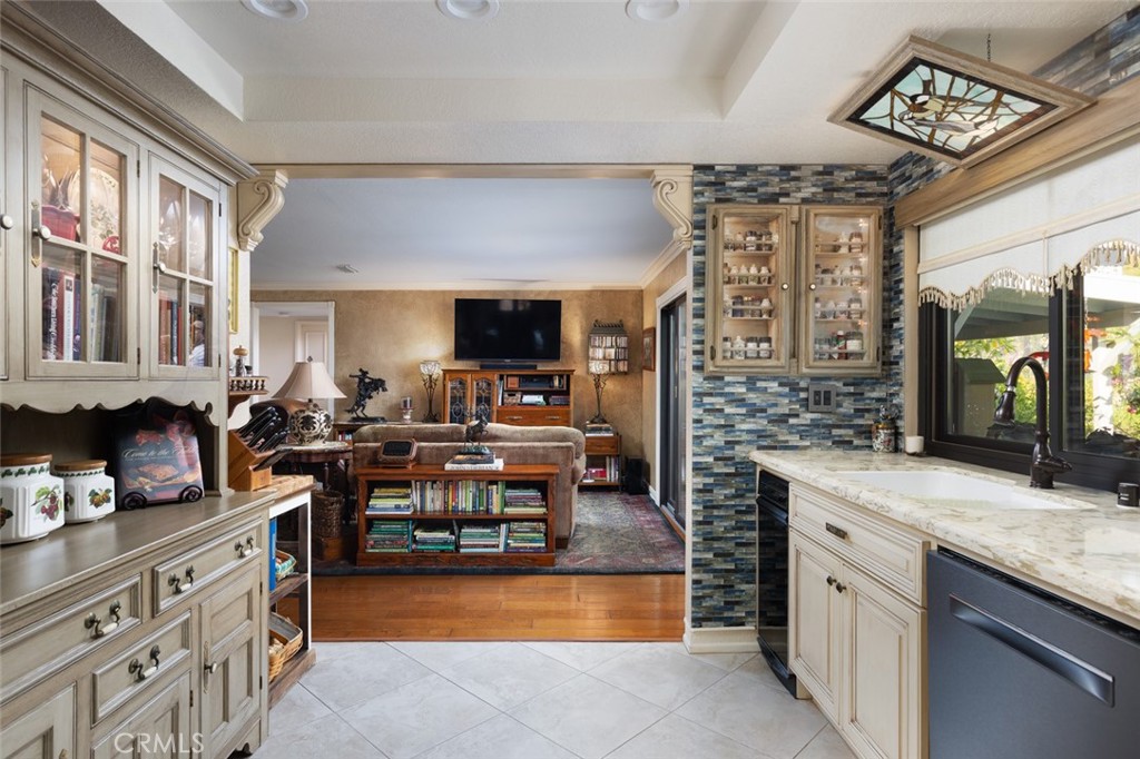 1522 Deerfoot Drive
