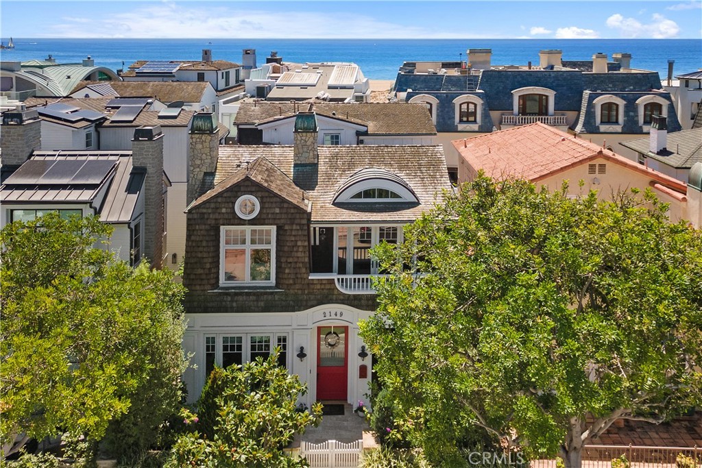 2149 E Ocean Boulevard