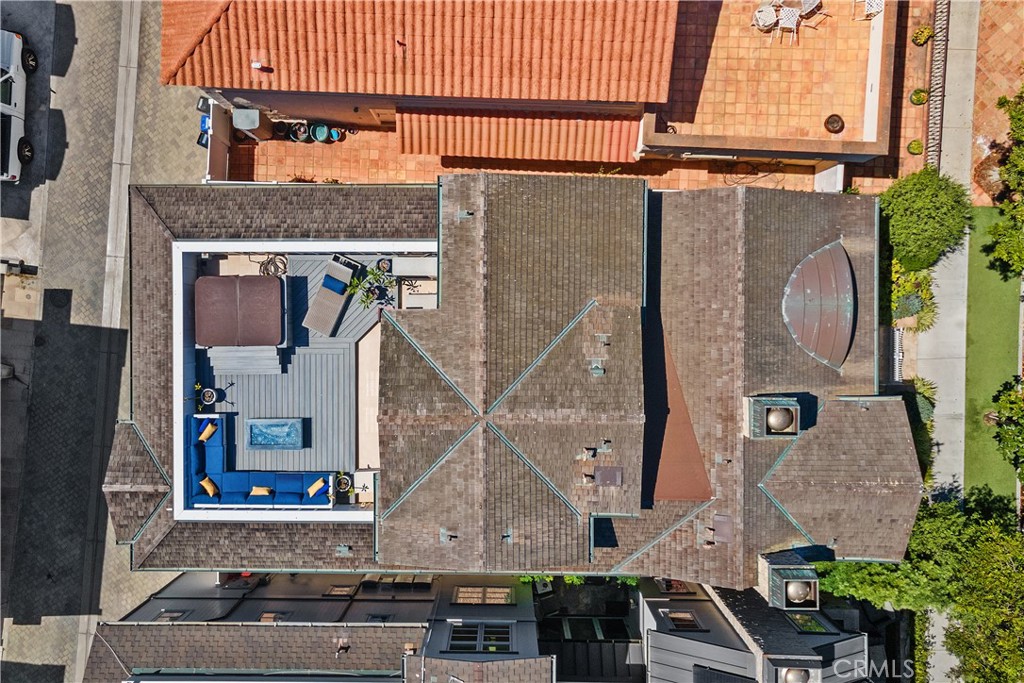 2149 E Ocean Boulevard