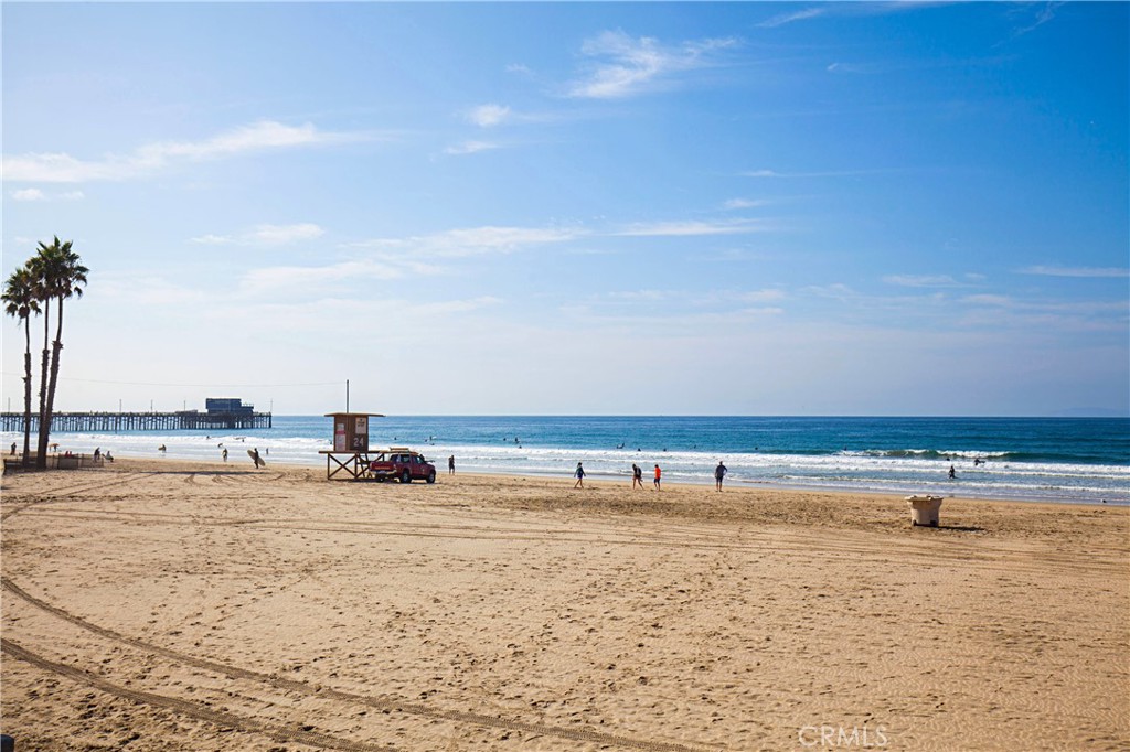 2149 E Ocean Boulevard