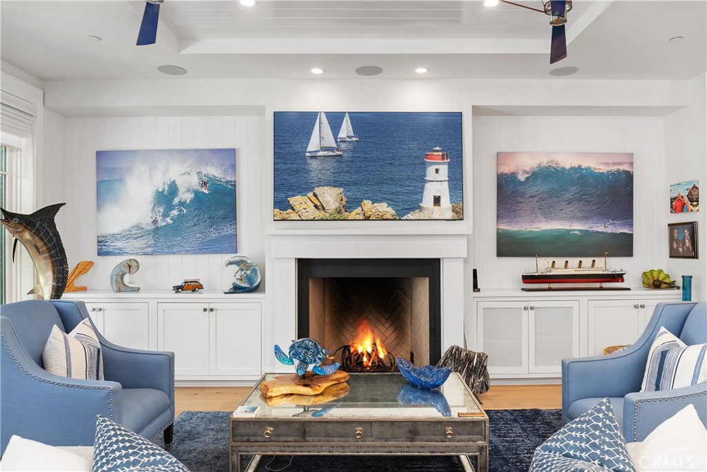 2149 E Ocean Boulevard