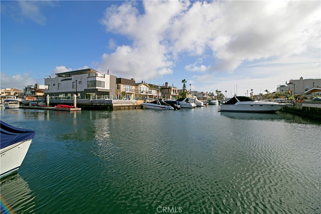 2149 E Ocean Boulevard