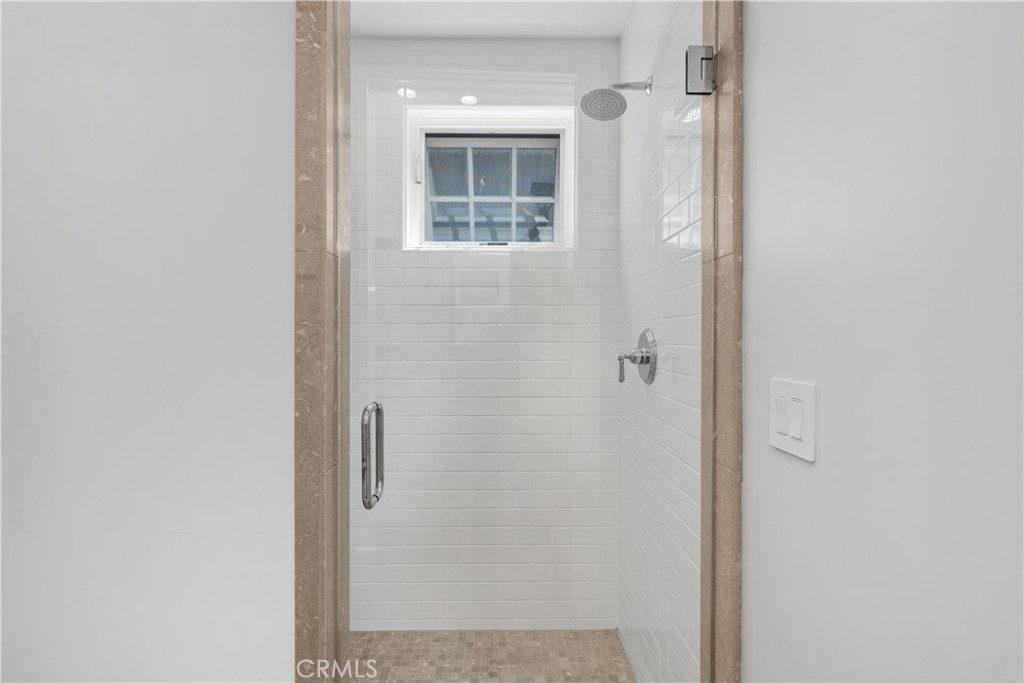 2149 E Ocean Boulevard