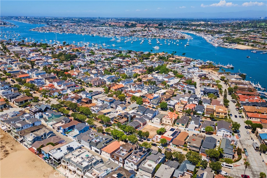 2149 E Ocean Boulevard