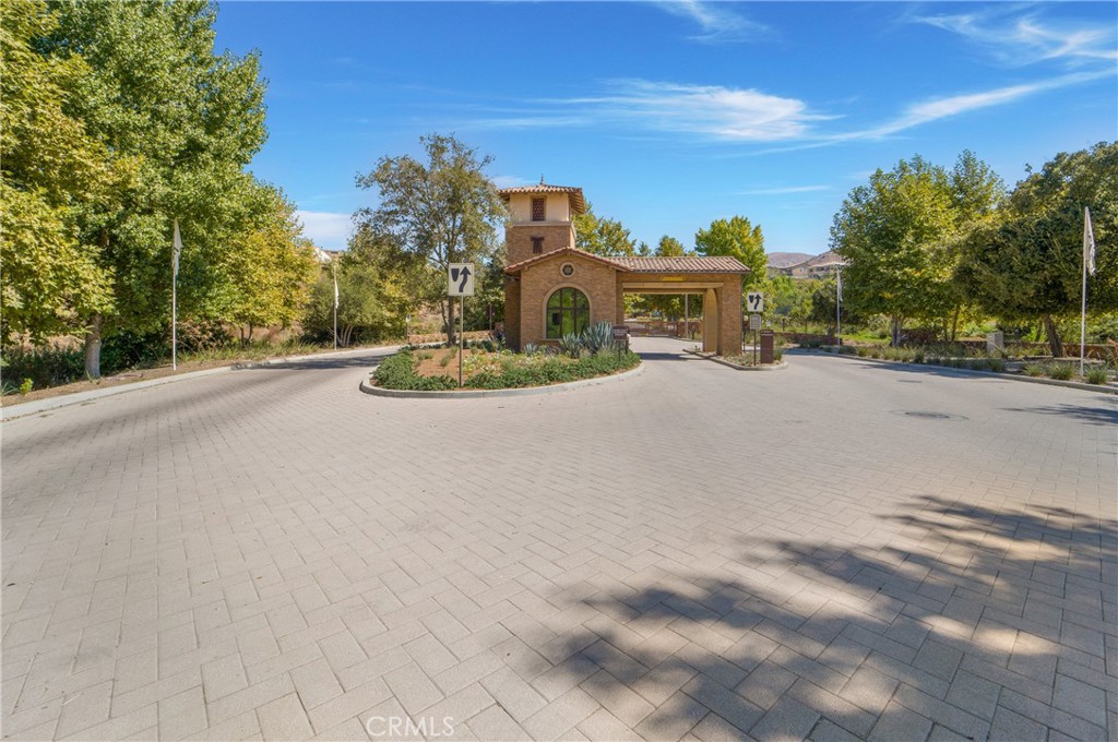 11085 Canyon Circle