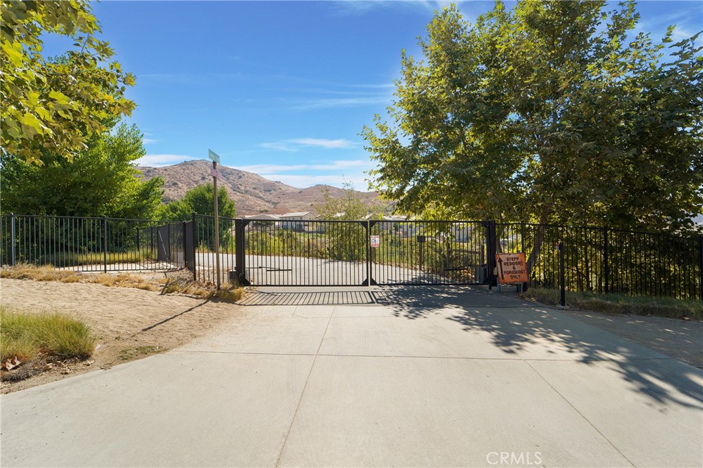 11085 Canyon Circle