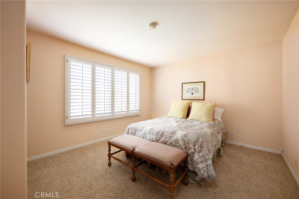 81 Hillsdale Drive