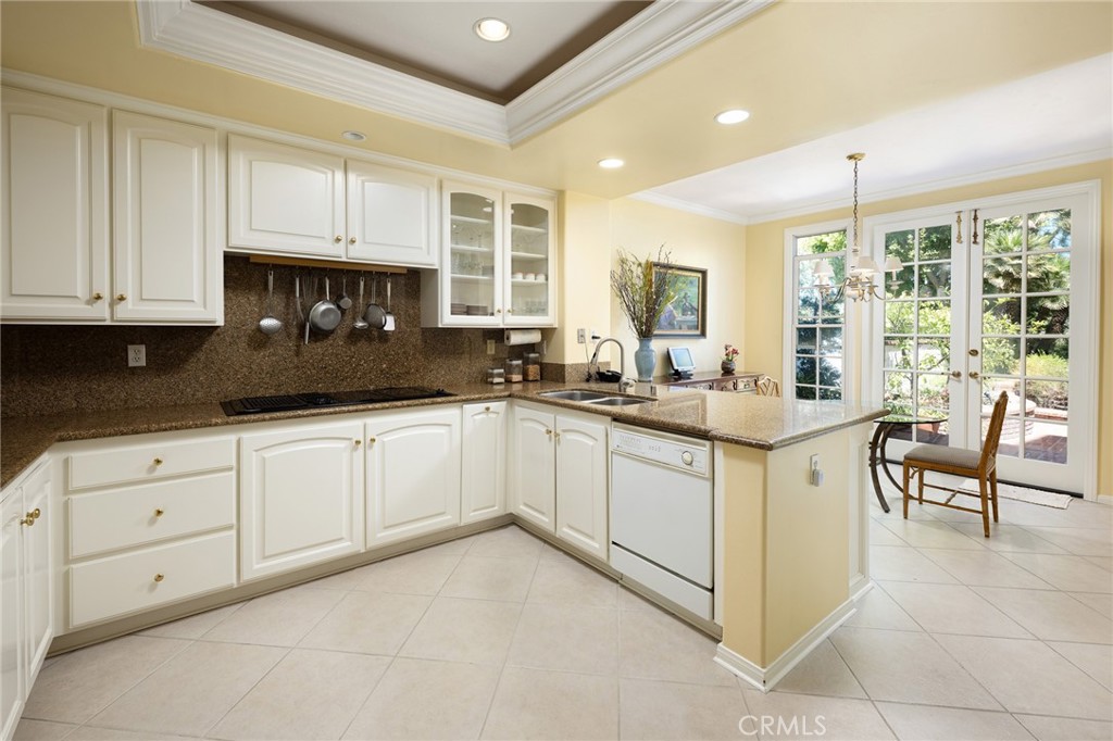 81 Hillsdale Drive