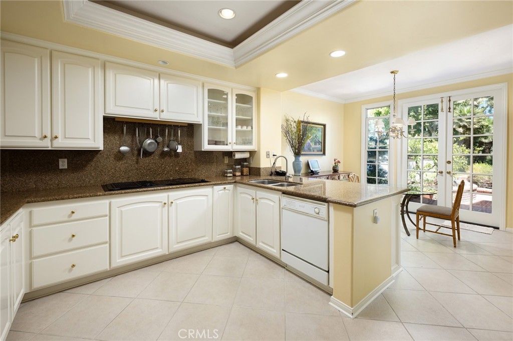 81 Hillsdale Drive