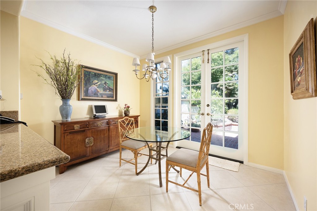 81 Hillsdale Drive