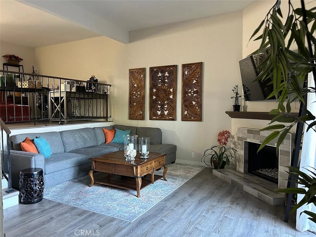 590 Wendy Ln