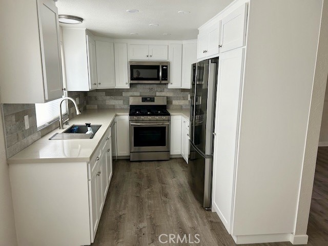 590 Wendy Ln