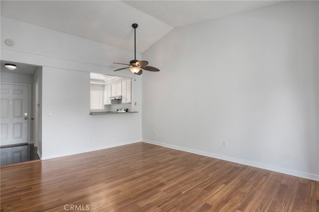 26302 Los Viveros 152D