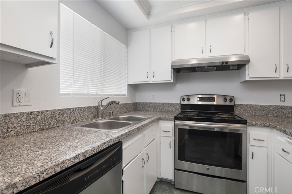 26302 Los Viveros 152D