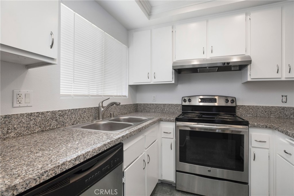 26302 Los Viveros 152D