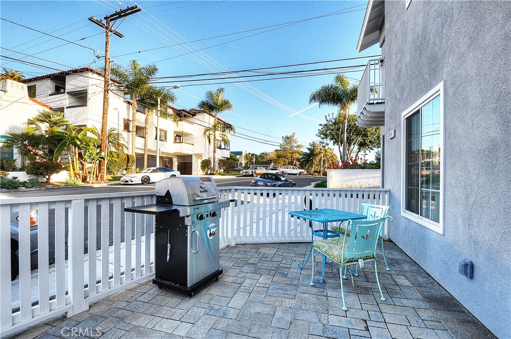 314 N Ola Vista