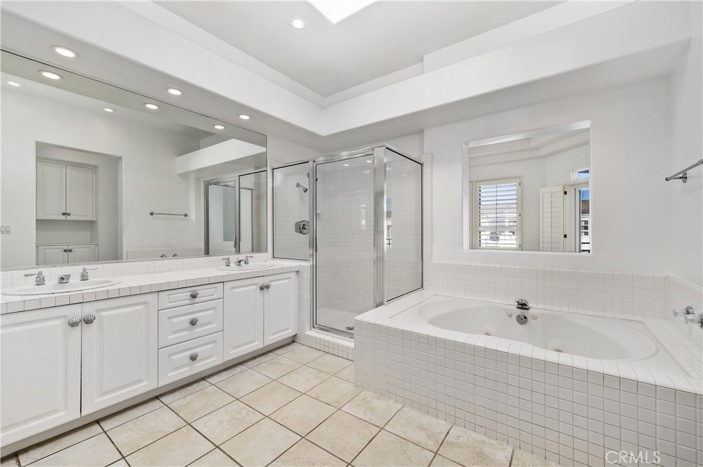 2600 Newport Boulevard 317