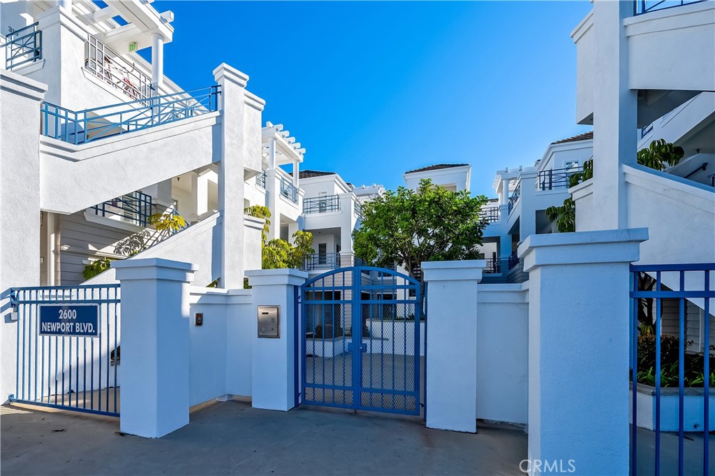 2600 Newport Boulevard 317