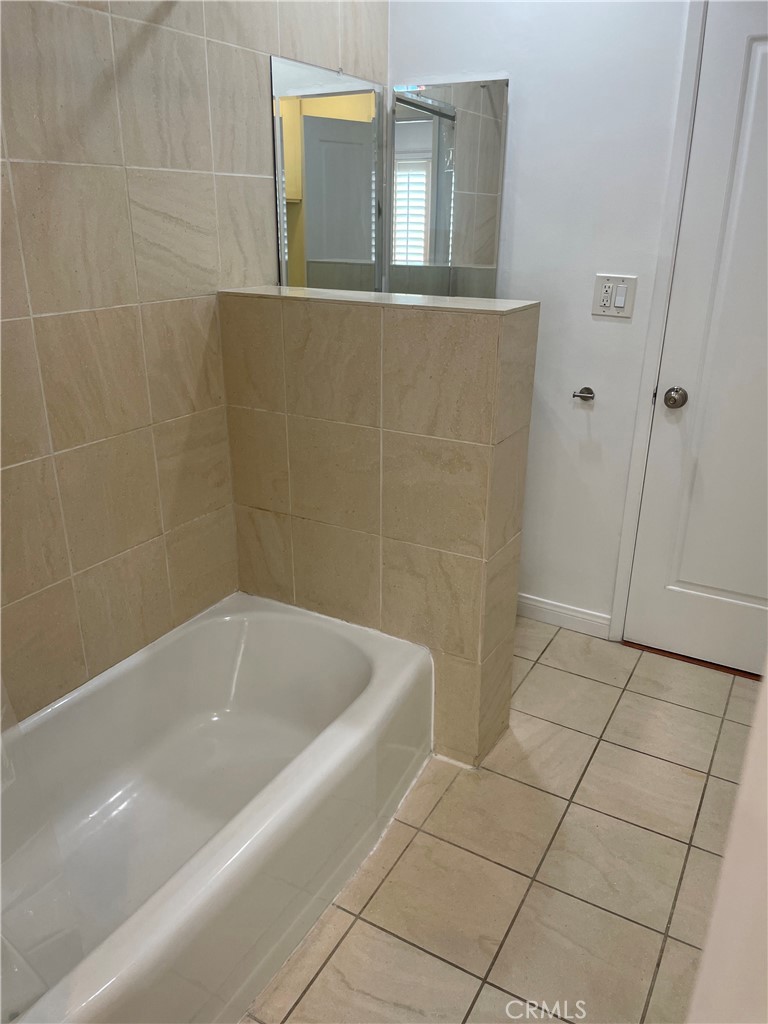 2444 4th Street Unit#9 Street