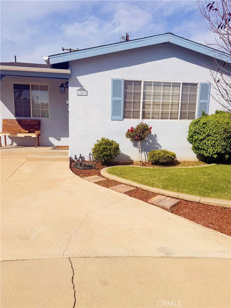 1809 Acera Court