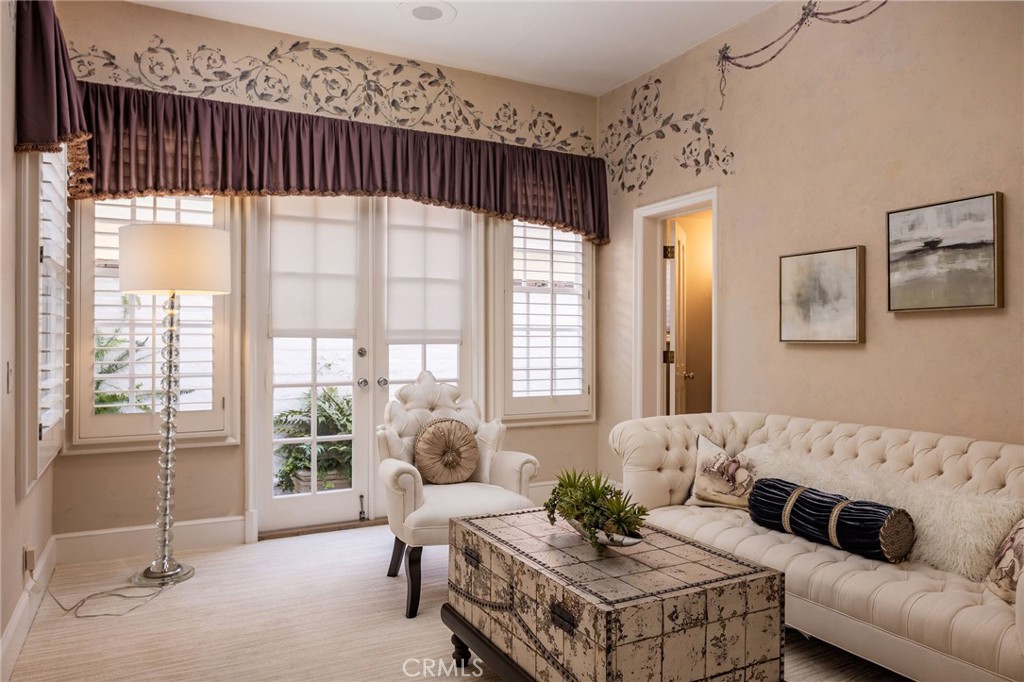 3 Weybridge Court