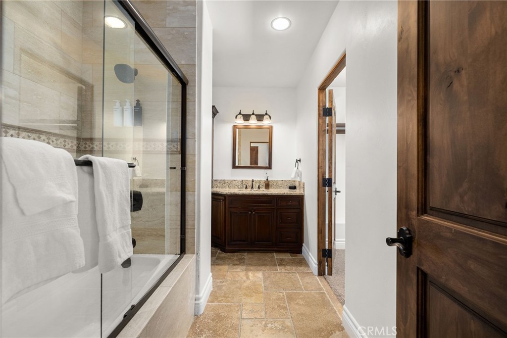 39625 Calle Cabernet