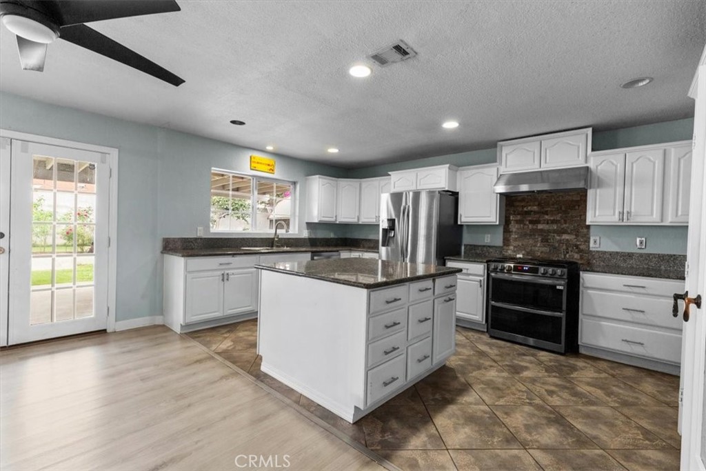 17381 Seville Court