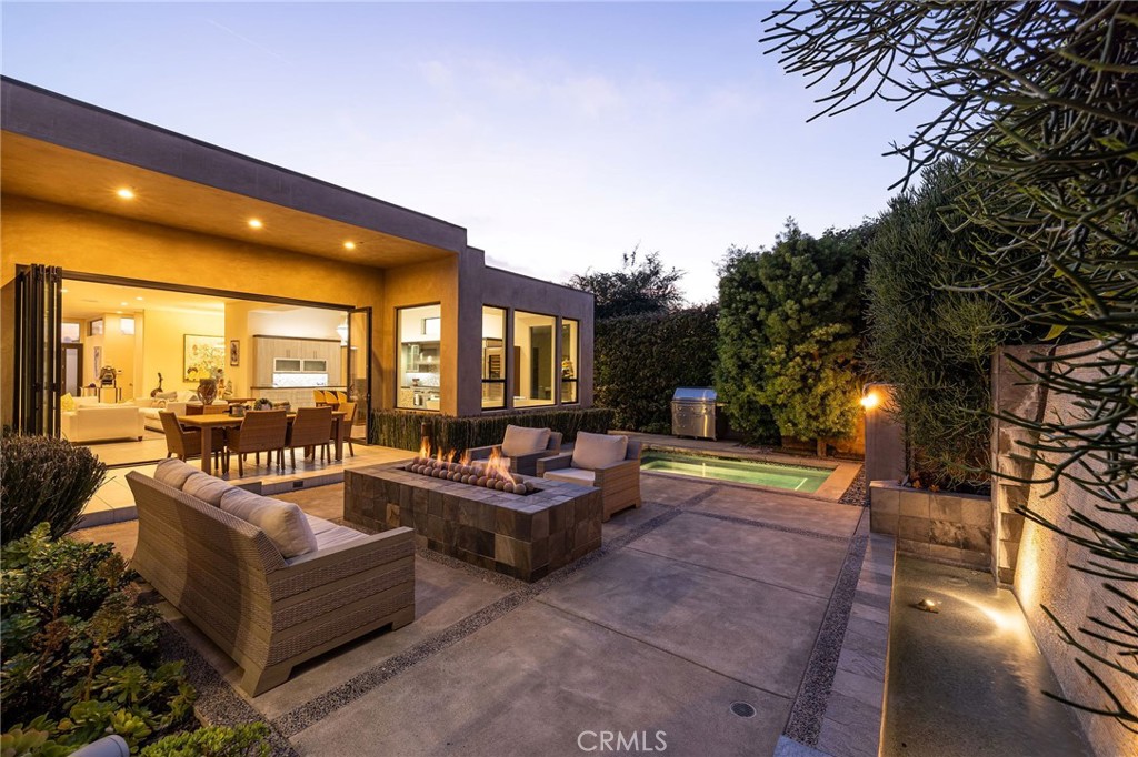 1430 Dolphin Terrace