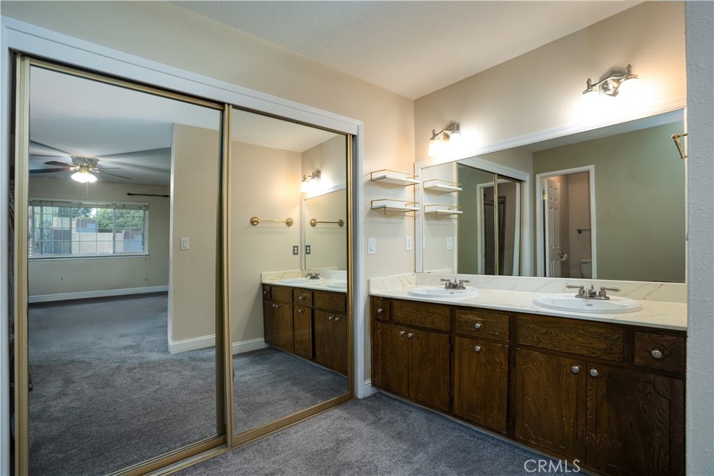 2324 Stanfield
