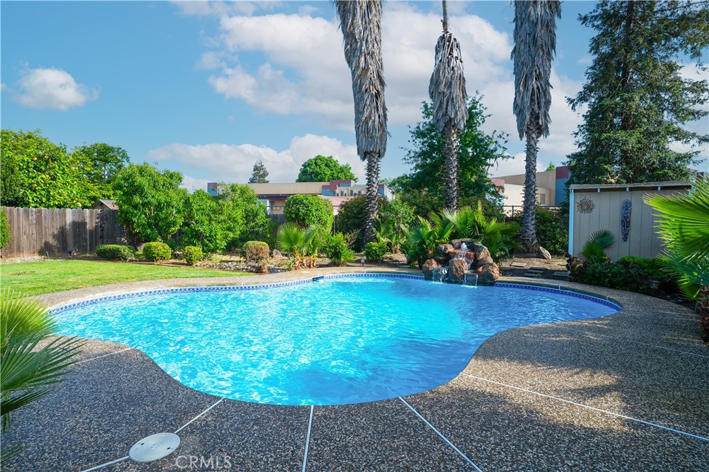 2324 Stanfield