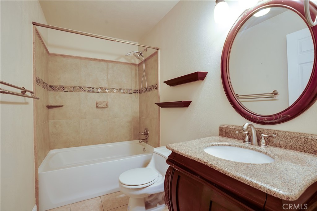 2324 Stanfield
