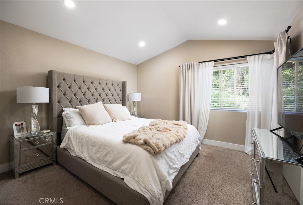 3043 Oaktrail