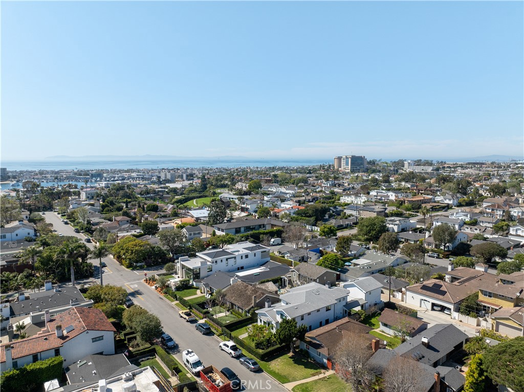 515 Tustin Ave